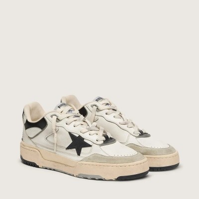 Golden Goose Forty2 With Black Star And Black Leather Heel Tab Golden Goose Forty2 With Black Star And Black Leather Heel Tab
