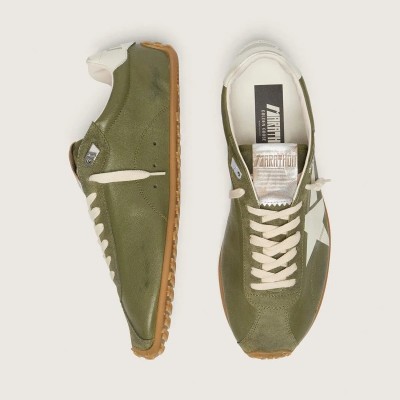 Golden Goose Marathon Speed In Olive-Green Leather With Cream Star Golden Goose Marathon Speed In Olive-Green Leather With Cream Star