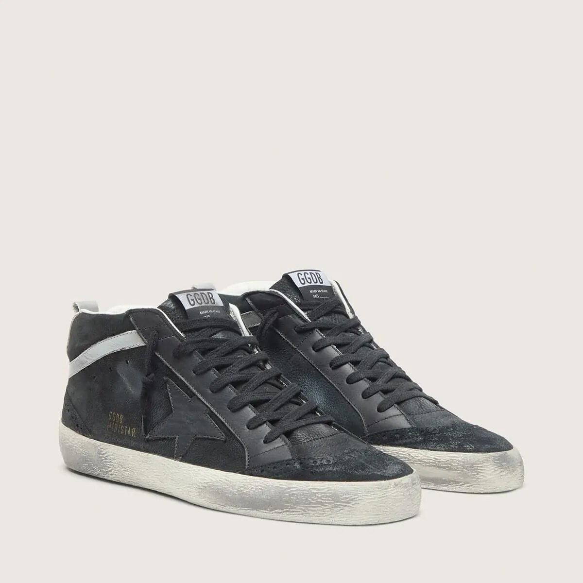 Golden Goose Mid Star In Nubuck With Black Leather Star And Silver Flash Golden Goose Mid Star In Nubuck With Black Leather Star And Silver Flash