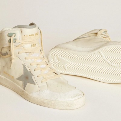 Golden Goose Sky-Star In Leather With Light Blue Leather Star And White Heel Tab Golden Goose Sky-Star In Leather With Light Blue Leather Star And White Heel Tab