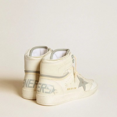 Golden Goose Sky-Star In Leather With Light Blue Leather Star And White Heel Tab Golden Goose Sky-Star In Leather With Light Blue Leather Star And White Heel Tab
