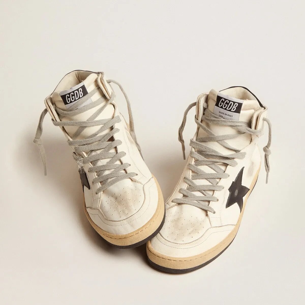 Golden Goose Sky-Star In White Leather With Black Leather Star Golden Goose Sky-Star In White Leather With Black Leather Star