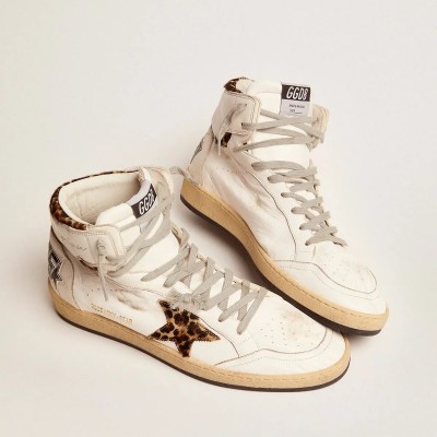 Golden Goose Sky-Star Sneakers With Signature On The Ankle And Leopard-Print Pony Skin Inserts Golden Goose Sky-Star Sneakers With Signature On The Ankle And Leopard-Print Pony Skin Inserts