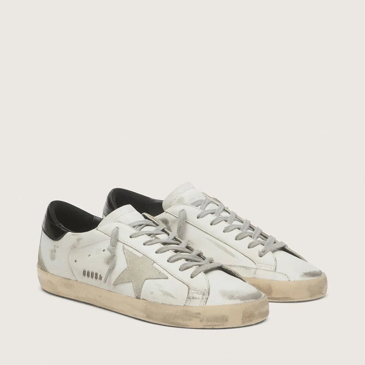 Golden Goose Super-Star With Black Heel Tab And Metal Stud Lettering Golden Goose Super-Star With Black Heel Tab And Metal Stud Lettering