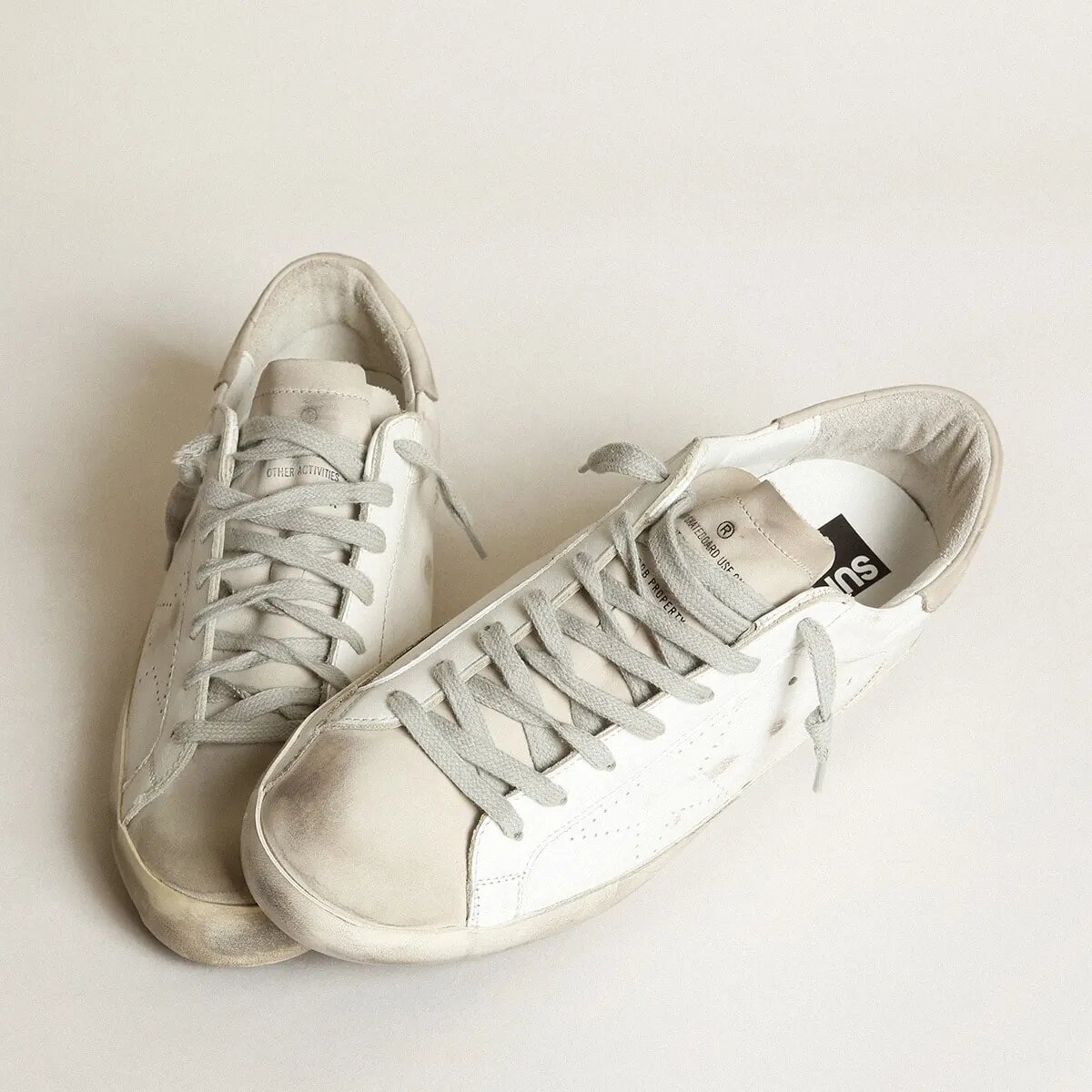 Golden Goose Super-Star With Perforated Star And Ice-Gray Heel Tab Golden Goose Super-Star With Perforated Star And Ice-Gray Heel Tab