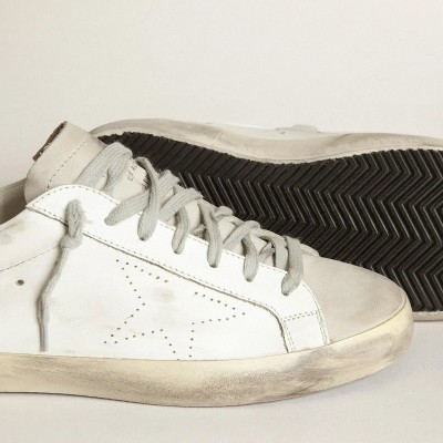 Golden Goose Super-Star With Perforated Star And Ice-Gray Heel Tab Golden Goose Super-Star With Perforated Star And Ice-Gray Heel Tab