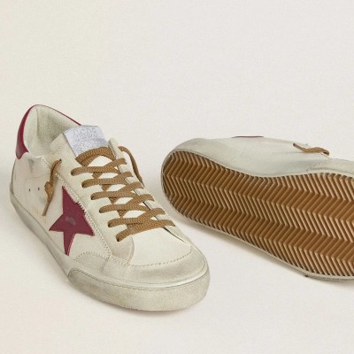 Golden Goose Super-Star With Red Leather Star And Beige Suede Inserts Golden Goose Super-Star With Red Leather Star And Beige Suede Inserts