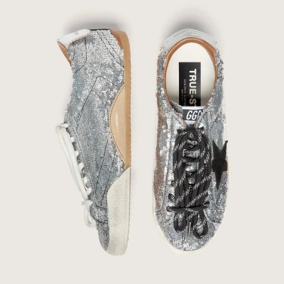 Golden Goose True-Star In Silver Sequins With Black Star And Silver Leather Heel Tab Golden Goose True-Star In Silver Sequins With Black Star And Silver Leather Heel Tab