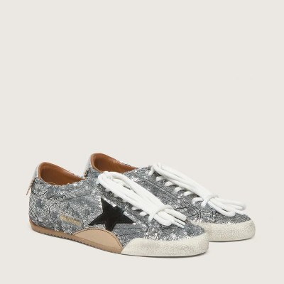 Golden Goose True-Star In Silver Sequins With Black Star And Silver Leather Heel Tab Golden Goose True-Star In Silver Sequins With Black Star And Silver Leather Heel Tab