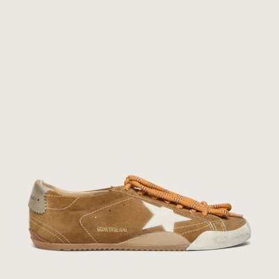Golden Goose True-Star In Tobacco-Colored Suede With White Star And Platinum Heel Tab Golden Goose True-Star In Tobacco-Colored Suede With White Star And Platinum Heel Tab