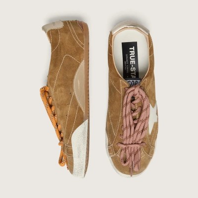 Golden Goose True-Star In Tobacco-Colored Suede With White Star And Platinum Heel Tab Golden Goose True-Star In Tobacco-Colored Suede With White Star And Platinum Heel Tab