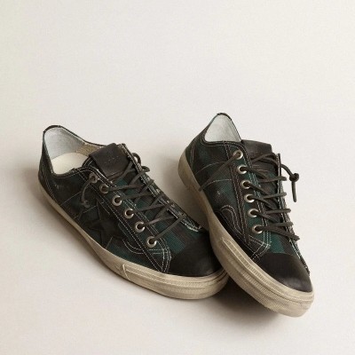 Golden Goose V-Star In Black And Green Striped Canvas With Black Leather Star And Toe Golden Goose V-Star In Black And Green Striped Canvas With Black Leather Star And Toe