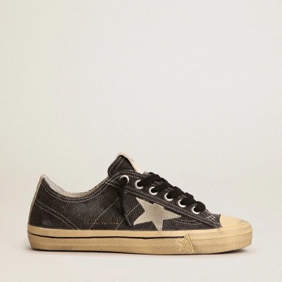 Golden Goose V-Star In Black Canvas With Ice-Gray Star And Heel Golden Goose V-Star In Black Canvas With Ice-Gray Star And Heel
