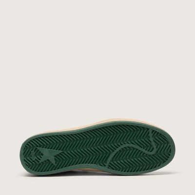 Golden Goose Ball Star Wishes In White Nappa Leather With Green Leather Star And Heel Tab