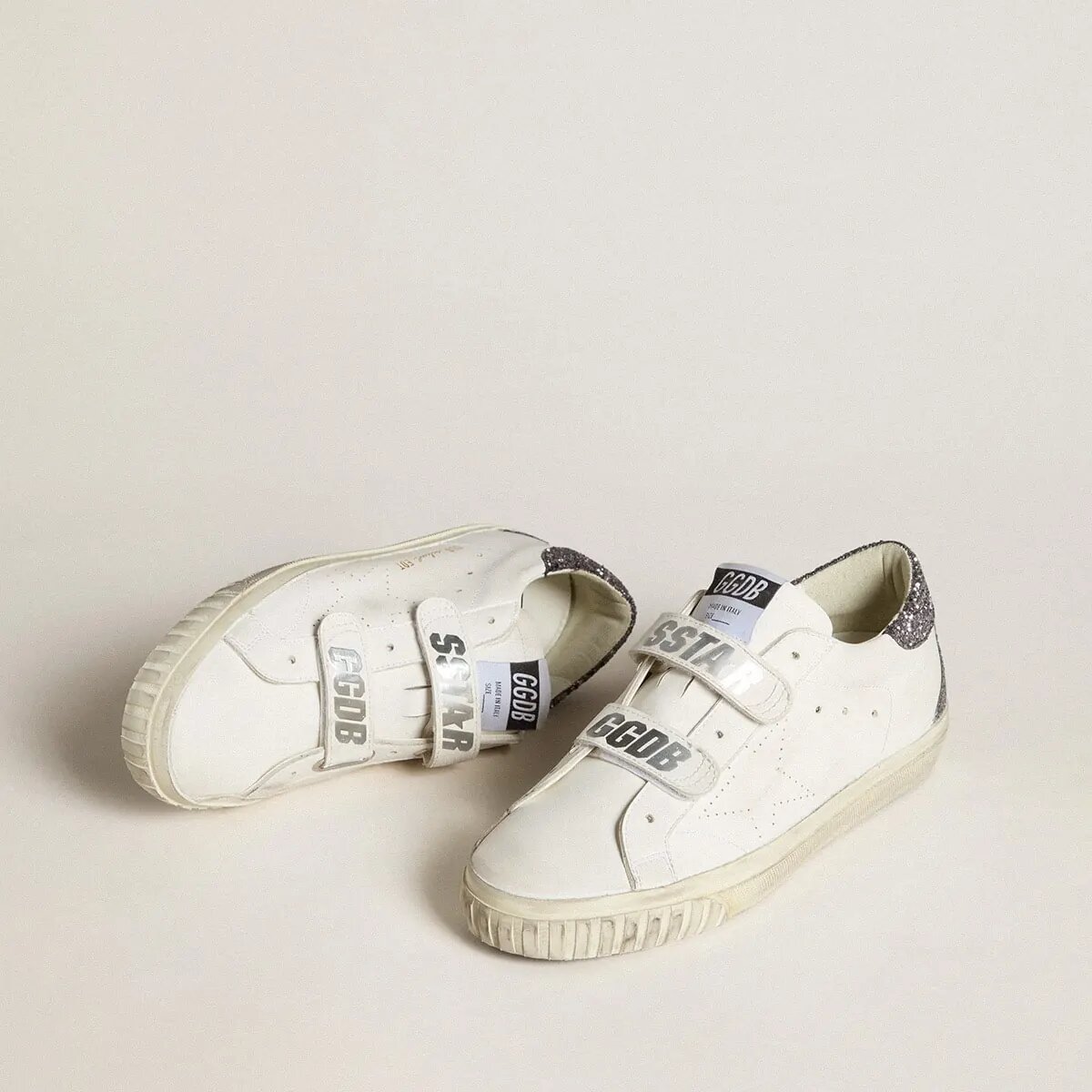 Golden Goose Bio-Based Old School With Perforated Star And Glitter Heel Tab Golden Goose Bio-Based Old School With Perforated Star And Glitter Heel Tab