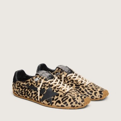 Golden Goose Marathon Speed In Beige And Black Leopard-Print Pony Skin With Black Leather Star Golden Goose Marathon Speed In Beige And Black Leopard-Print Pony Skin With Black Leather Star