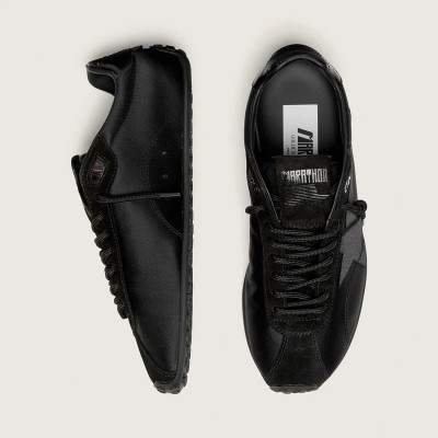 Golden Goose Marathon Speed In Black Satin With Black Star