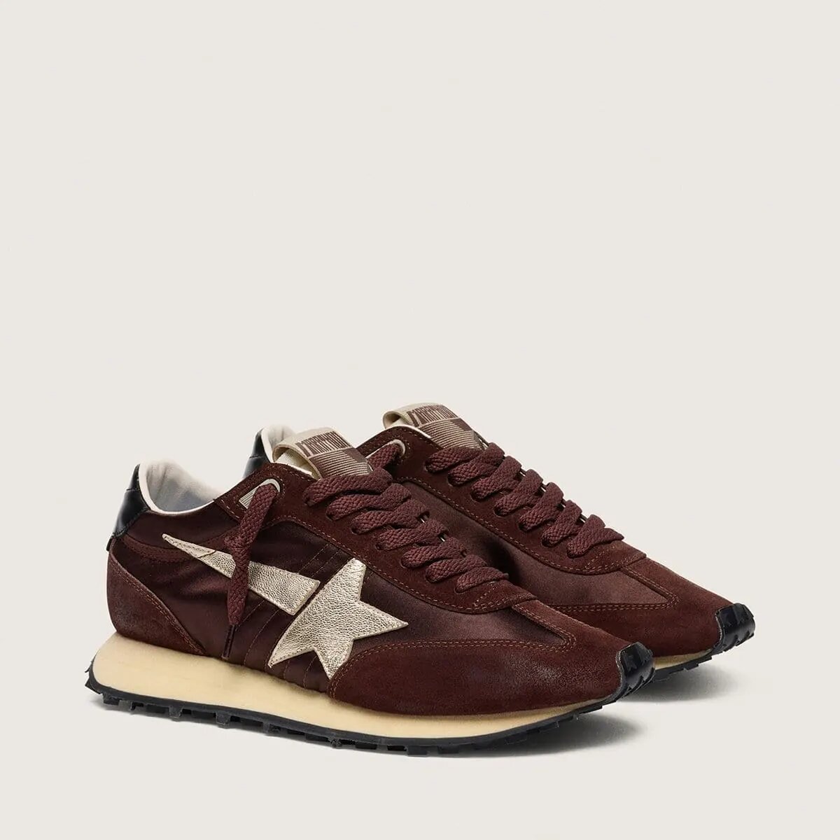 Golden Goose Marathon With Brown Satin Upper And Platinum Leather Star Golden Goose Marathon With Brown Satin Upper And Platinum Leather Star