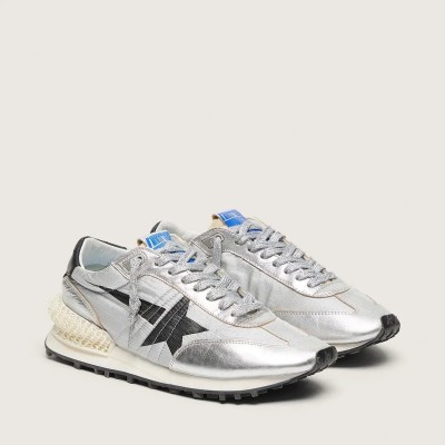 Golden Goose Marathon With Silver Ripstop Nylon Upper And Black Star Golden Goose Marathon With Silver Ripstop Nylon Upper And Black Star