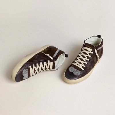 Golden Goose Mid Star In Brown Suede With Leather Star And Swarovski Crystal Flash Golden Goose Mid Star In Brown Suede With Leather Star And Swarovski Crystal Flash