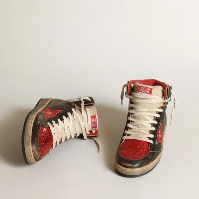 Golden Goose Sky-Star In Black Glossy Leather With Red Star Golden Goose Sky-Star In Black Glossy Leather With Red Star