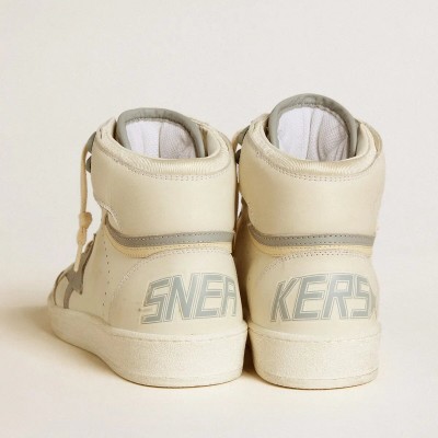 Golden Goose Sky-Star In Leather With Light Blue Leather Star And White Heel Tab Golden Goose Sky-Star In Leather With Light Blue Leather Star And White Heel Tab