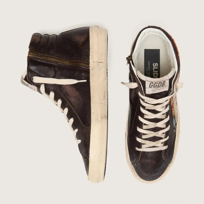 Golden Goose Slide In Ebony Leather With Cream Star And Multicolor Embroidery Golden Goose Slide In Ebony Leather With Cream Star And Multicolor Embroidery