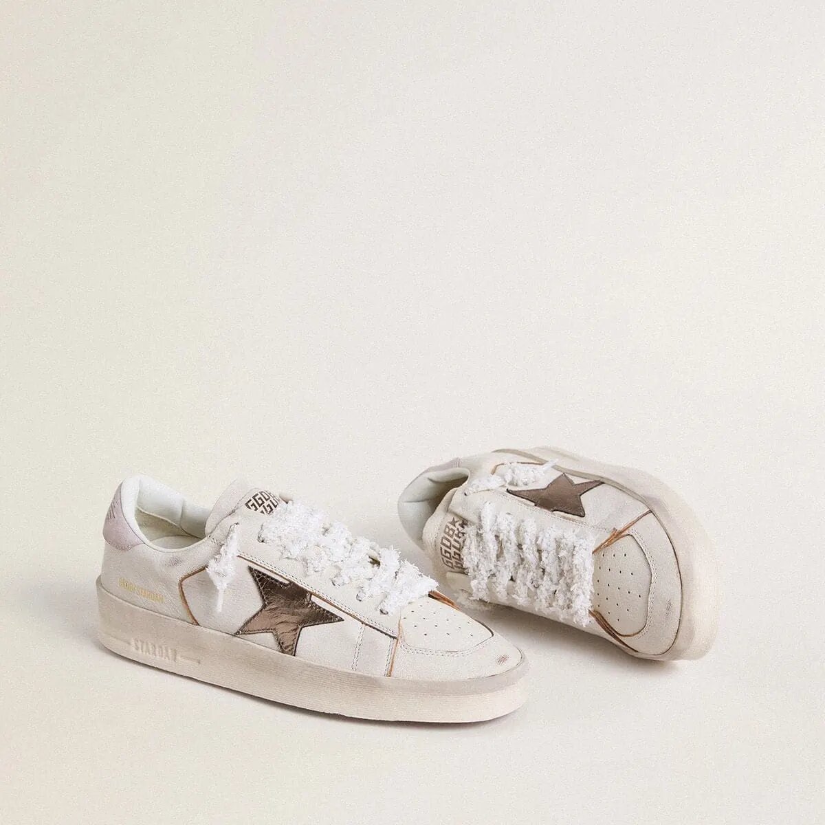 Golden Goose Stardan In Nappa Leather With Metallic Silver Leather Star And Pink Suede Heel Tab Golden Goose Stardan In Nappa Leather With Metallic Silver Leather Star And Pink Suede Heel Tab