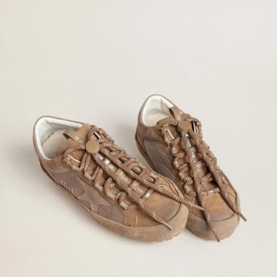 Golden Goose Super-Star Ski In Dolmias And Caramel Suede With Marble Nubuck Star And Heel Tab Golden Goose Super-Star Ski In Dolmias And Caramel Suede With Marble Nubuck Star And Heel Tab