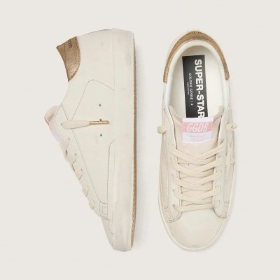 Golden Goose Super-Star In Worn White Leather With Tone-On-Tone Star Golden Goose Super-Star In Worn White Leather With Tone-On-Tone Star