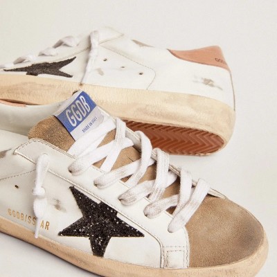 Golden Goose Super-Star With Black Glitter Star And Pink Heel Tab Golden Goose Super-Star With Black Glitter Star And Pink Heel Tab