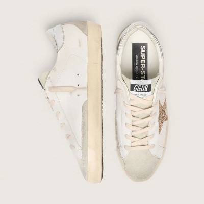 Golden Goose Super-Star With Gold Glitter Star And Ice-Gray Suede Inserts Golden Goose Super-Star With Gold Glitter Star And Ice-Gray Suede Inserts