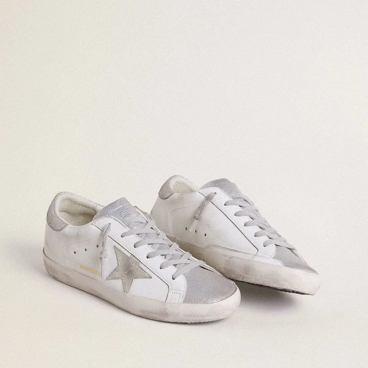 Golden Goose Super-Star With Gray Suede Star And Silver Glitter Inserts Golden Goose Super-Star With Gray Suede Star And Silver Glitter Inserts