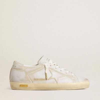 Golden Goose Super-Star With White Leather Star And Heel Tab With Lived-In Effect Golden Goose Super-Star With White Leather Star And Heel Tab With Lived-In Effect