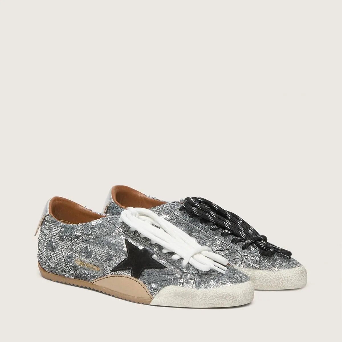 Golden Goose True-Star In Silver Sequins With Black Star And Silver Leather Heel Tab Golden Goose True-Star In Silver Sequins With Black Star And Silver Leather Heel Tab