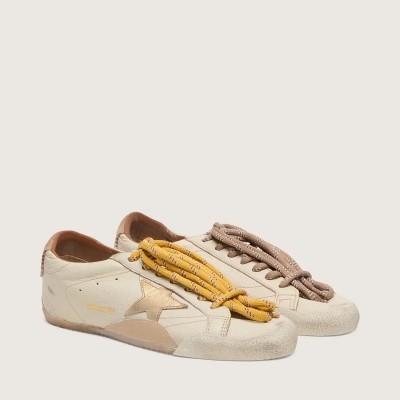Golden Goose True-Star In White Nappa Leather With Gold Star And Beige Suede Heel Tab Golden Goose True-Star In White Nappa Leather With Gold Star And Beige Suede Heel Tab