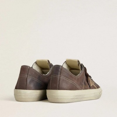 Golden Goose V-Star In Brown Nubuck With Tobacco-Colored Suede Star Golden Goose V-Star In Brown Nubuck With Tobacco-Colored Suede Star