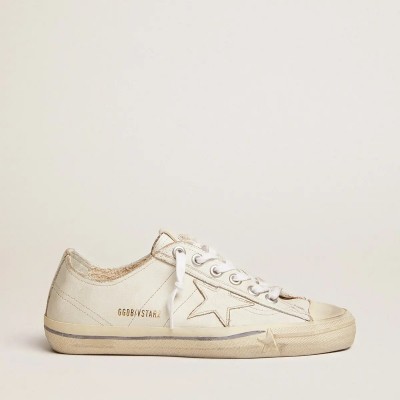 Golden Goose V-Star In Vintage Effect Leather Golden Goose V-Star In Vintage Effect Leather
