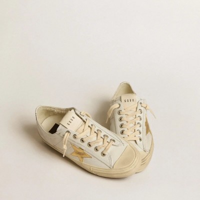 Golden Goose V-Star In White Leather With Gold Metallic Leather Star Golden Goose V-Star In White Leather With Gold Metallic Leather Star
